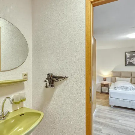 Apartment 20