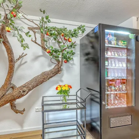20 Apartment *
